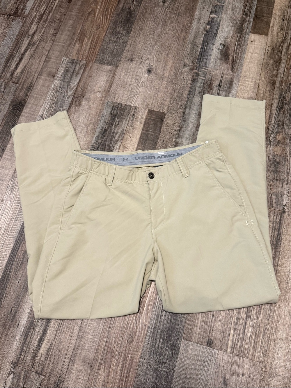 Under Armour Men's Light Khaki Performance Pants Size 34 X 30